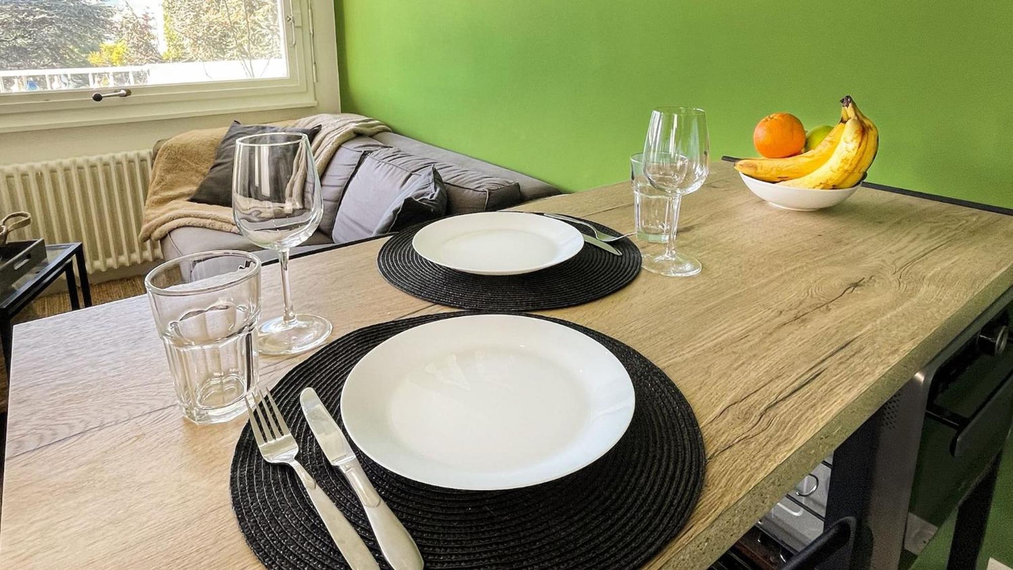Homey The Nest - New / Balcon Prive / Free Parking Annemasse Bagian luar foto
